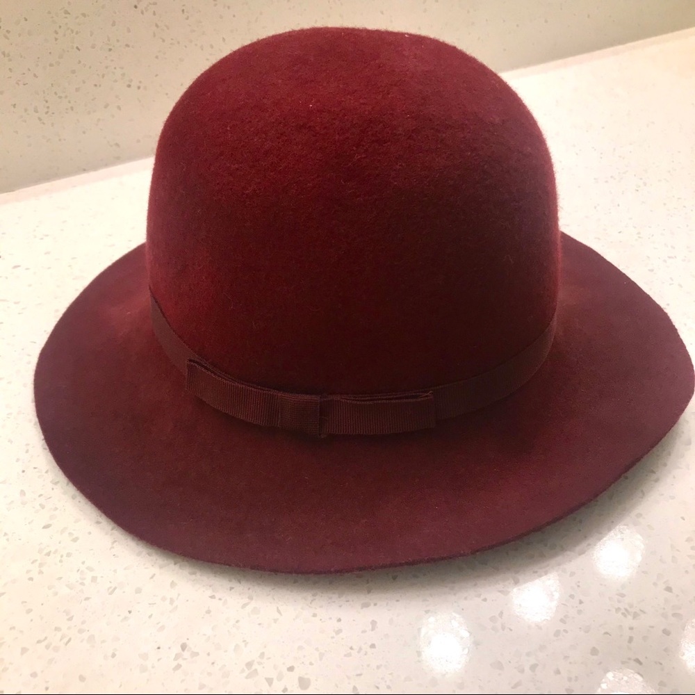 Saks Fifth Avenue Wool Women’s Hat